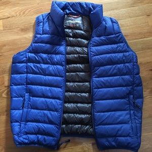 Like New!! Packable Vest size S